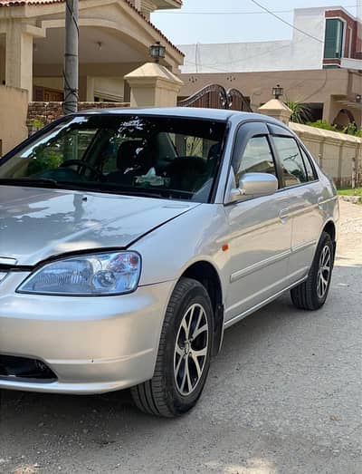 Honda Civic EXi 2001