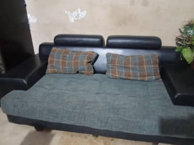 4 sitting Sofe Good condition for sale