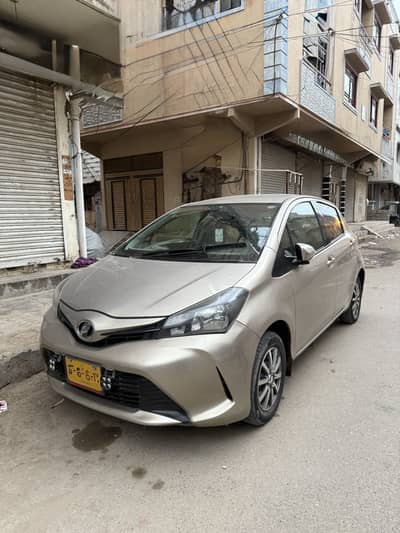 Toyota Vitz 2014