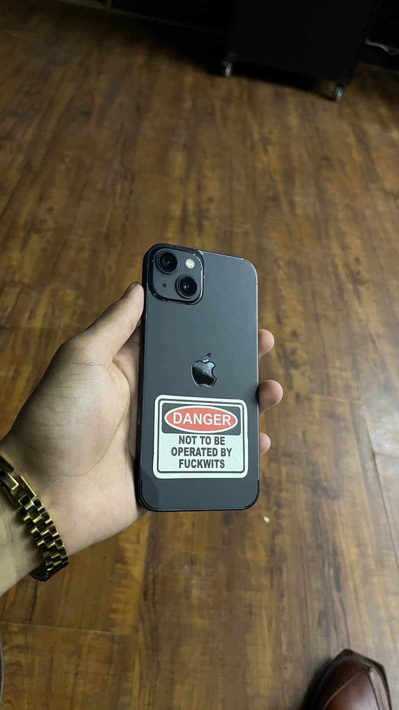 Apple iPhone 13 3