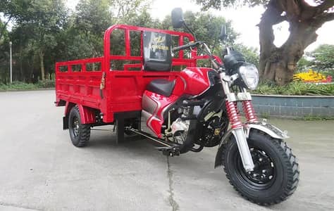 3 Tires Loader Available : MALIR. Quaid Abad. Hospital chorangi etc