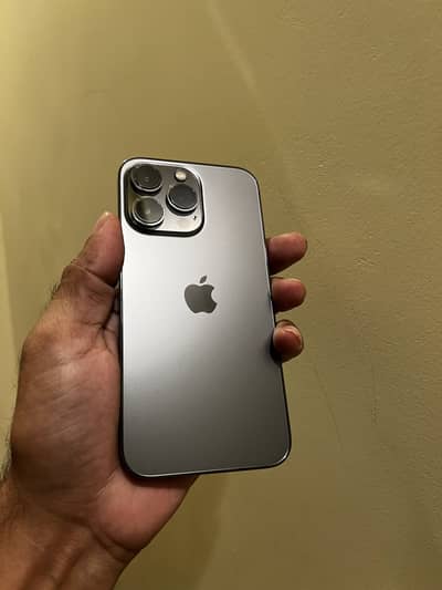 Apple iPhone 13 Pro
