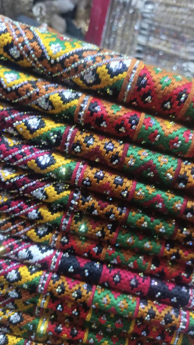 بلوچی گلہ،جیب وغیرہ پورا سیٹ 4