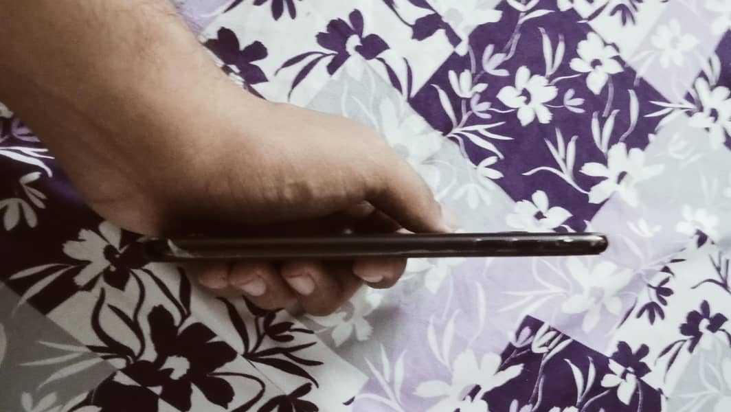 Apple iPhone 7 Plus 3