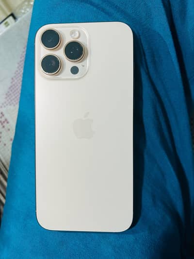 Apple iPhone 16 Pro Max