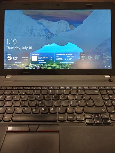 Lenovo ThinkPad E550 (Used)