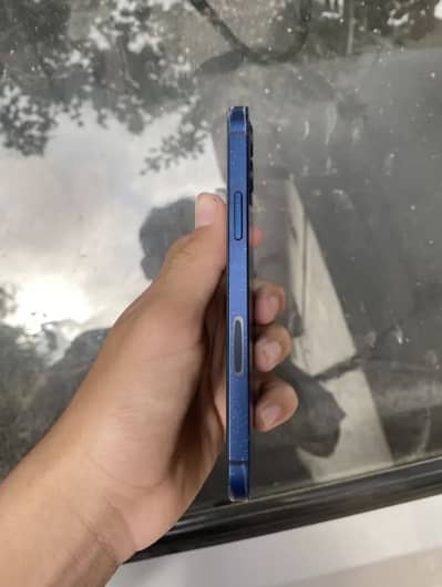 IPhone 12 64 gb