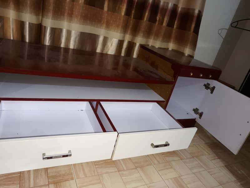 console table 4