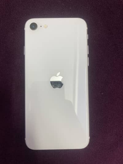 “*CHANCE DEAL IPHONE SE 2020 PTA APPROVED IN CHEAP RATES”*