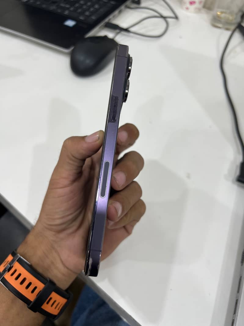 Iphone 14 pro max 1