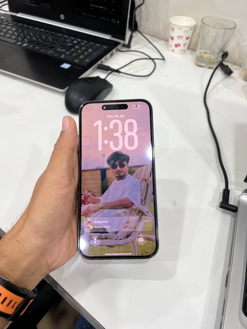Iphone 14 pro max 3