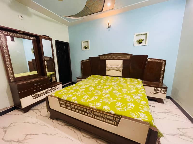 Luxury wooden bedroom set for sale in very good condition 3