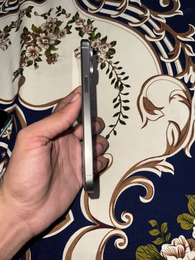 15 pro max factory unlock 512gb baqi deatils pics ma show hu rhi han