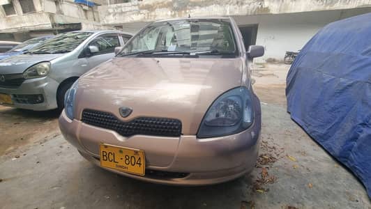 Toyota Vitz 2000