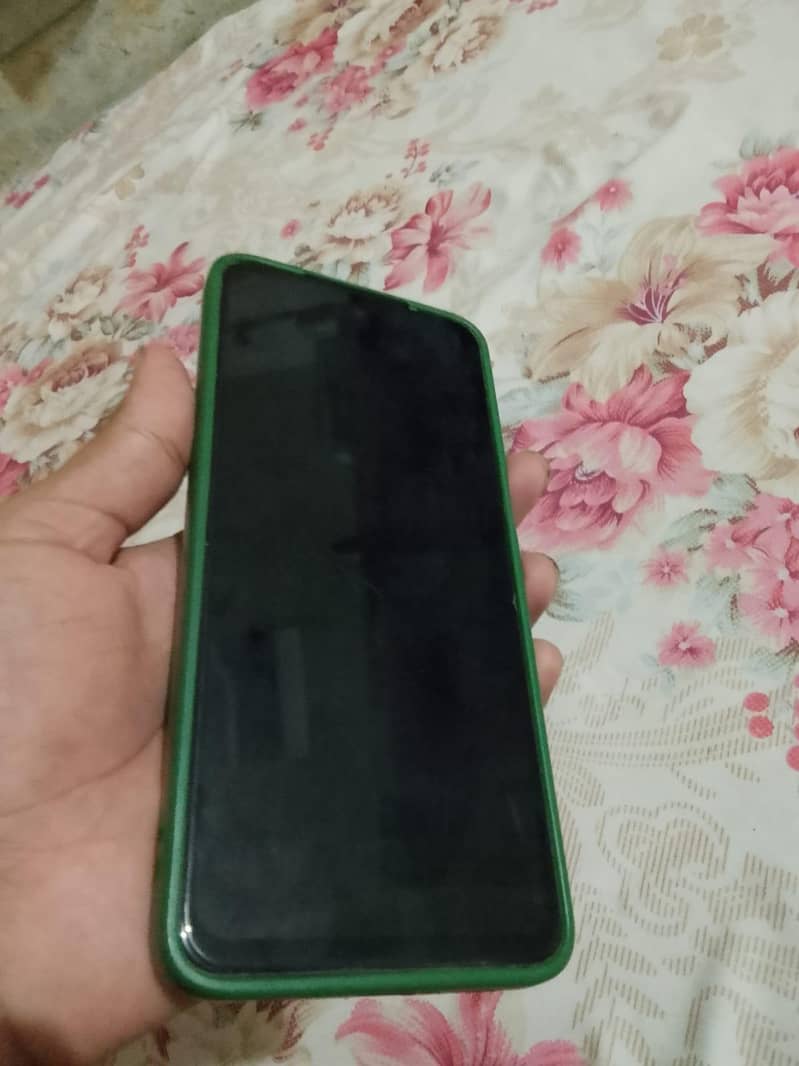 Xiaomi Redmi Note 9S 4