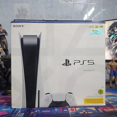 Sony playstation PS5 slim disc edition, 1TB & 2 controllers