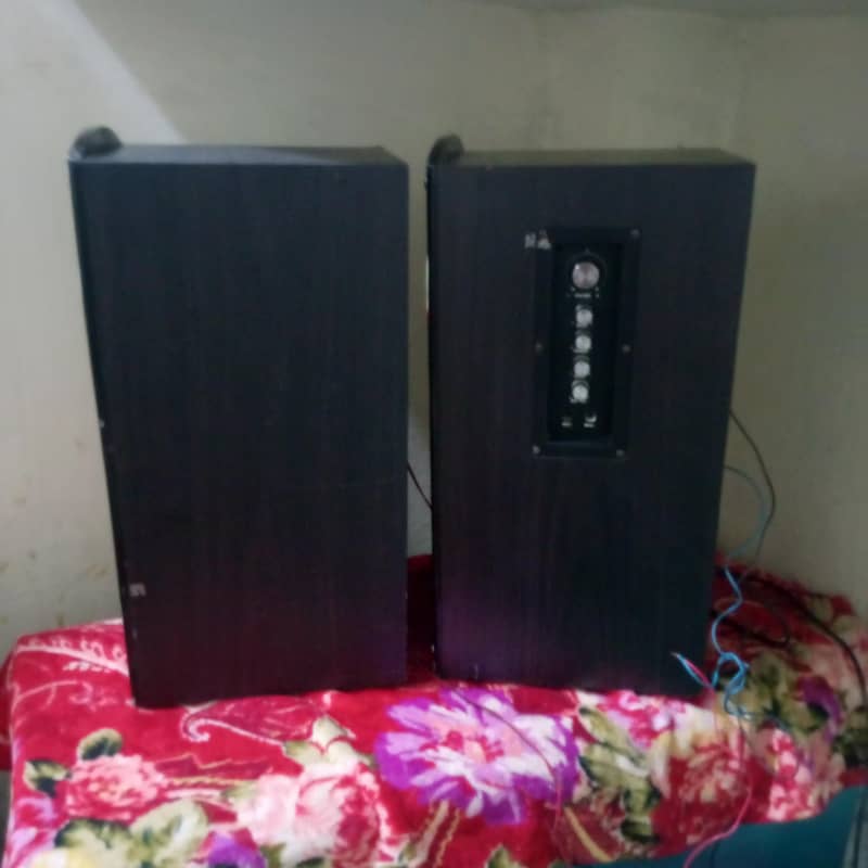 woofer 4