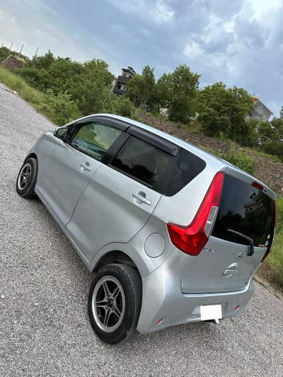 Nissan Dayz 2013