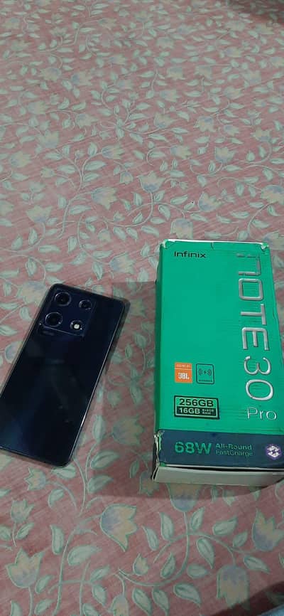 Infinix Note 30 Pro