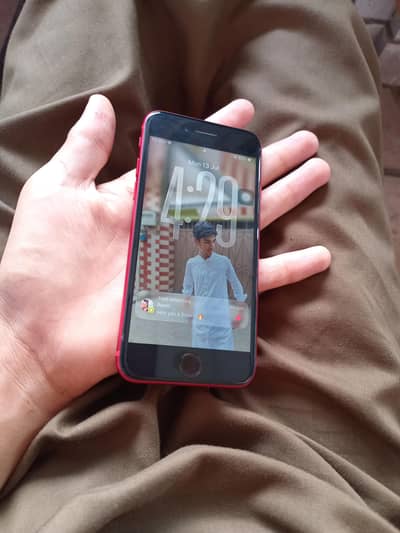 Apple iPhone SE 2020