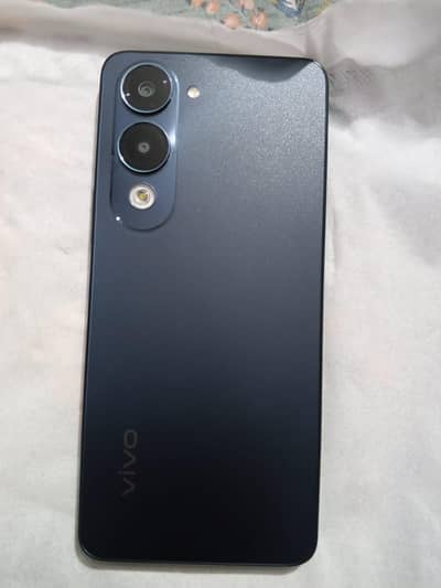 Vivo Y04