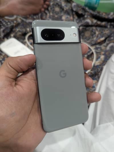 Google Pixel 8