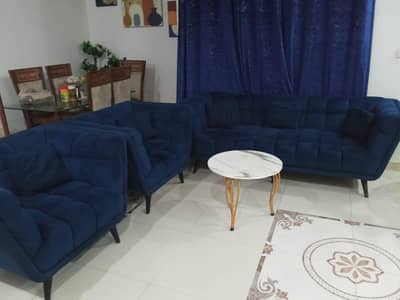 5 seater sofa set in excellent condition
