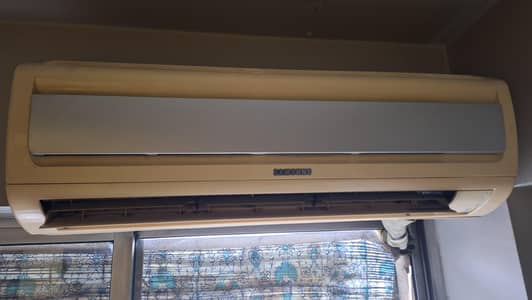 Samsung 18000 BTU, 1.5 Ton split AC