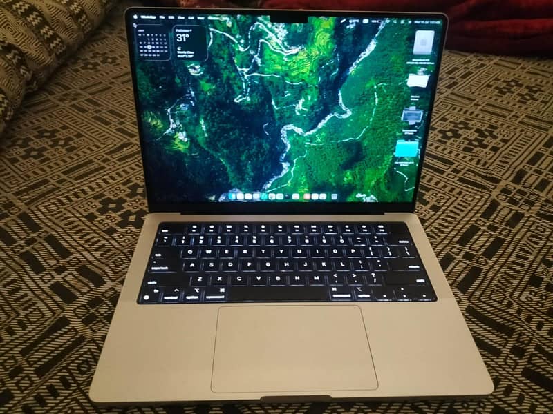 Mac book 0