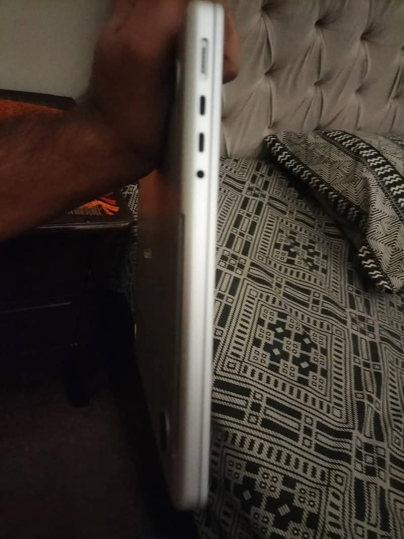 Mac book 2