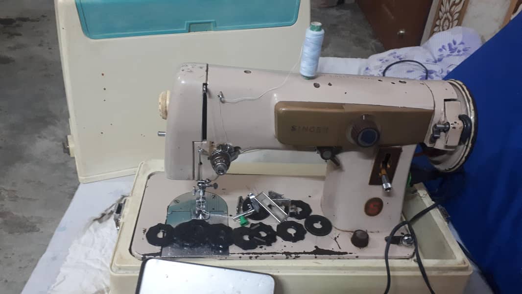 singer salai machine 1