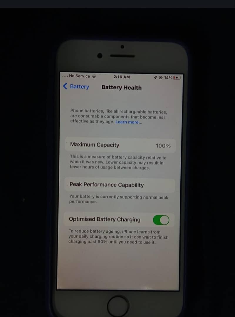 Apple iPhone 7 2