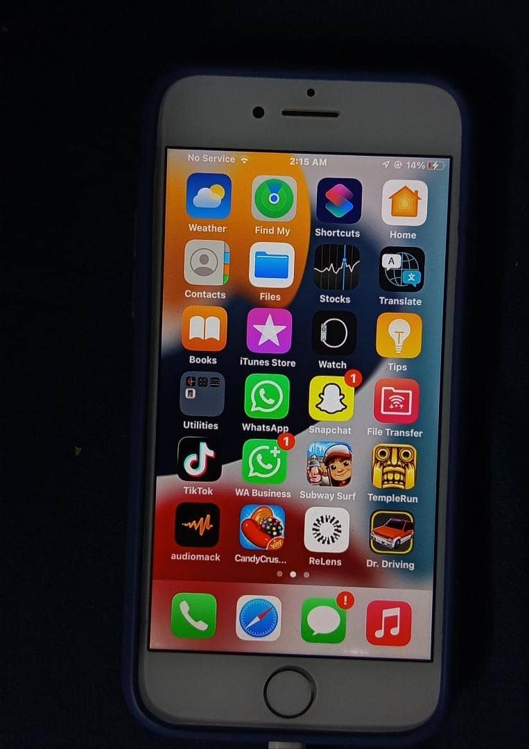 Apple iPhone 7 3