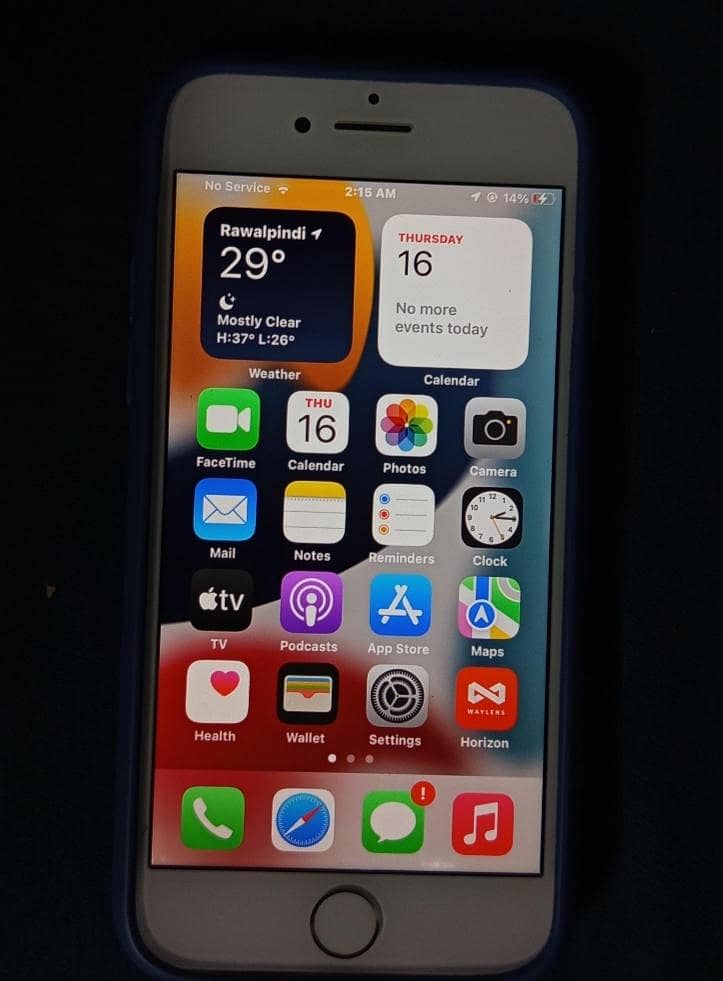 Apple iPhone 7 4