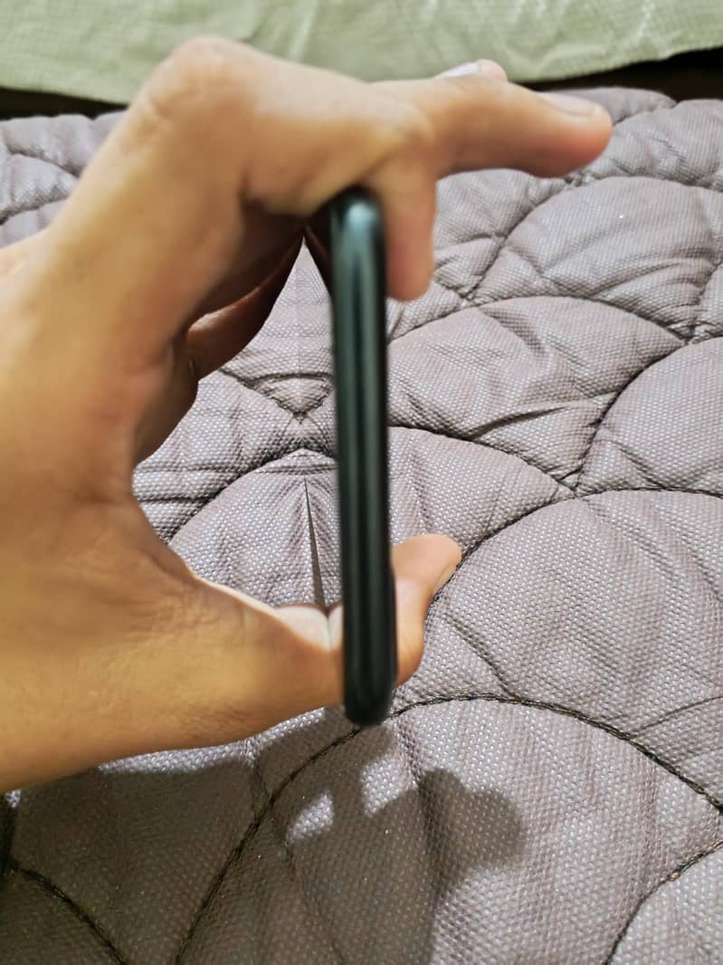 Apple iPhone 7 Plus 3