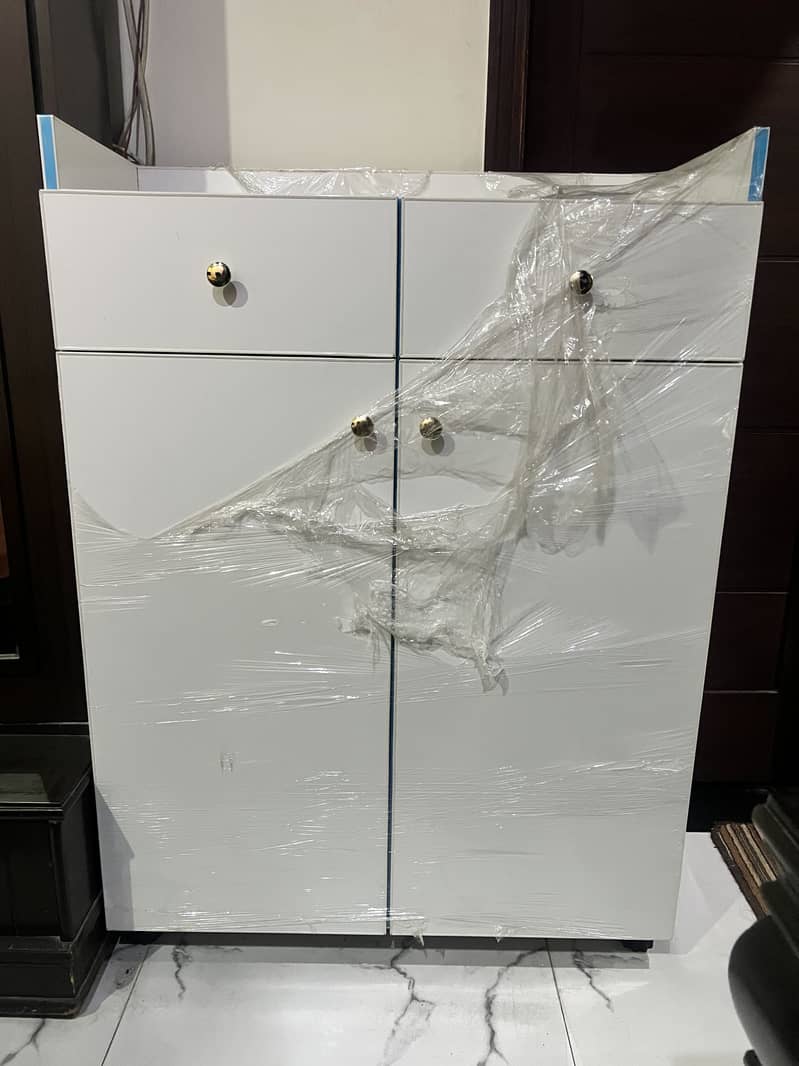 Wardrobes 0