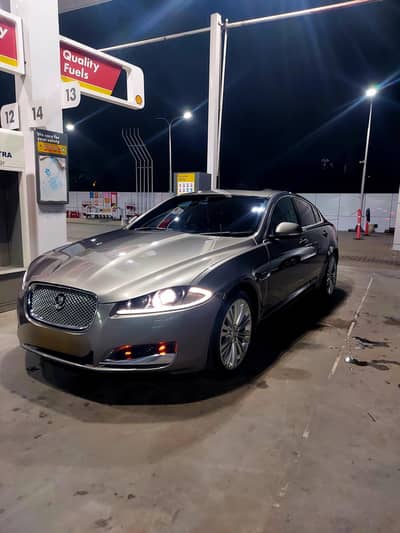 Jaguar XF 2009