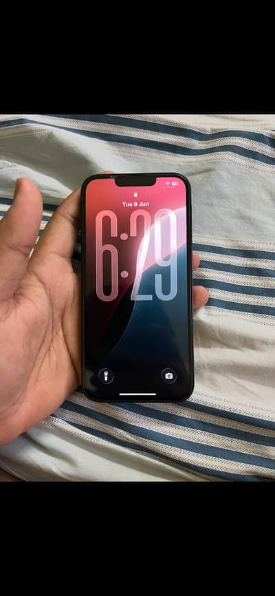Apple iPhone 13 JV 128GB – Scratchless | 100% Battery Health