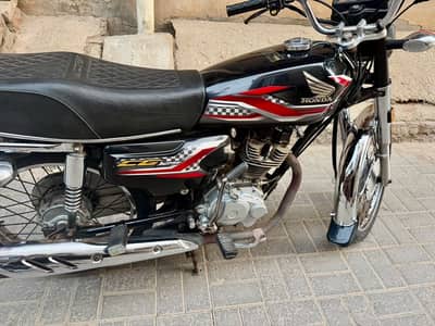 Honda 125 2024 model Hyderabad number urgent sell