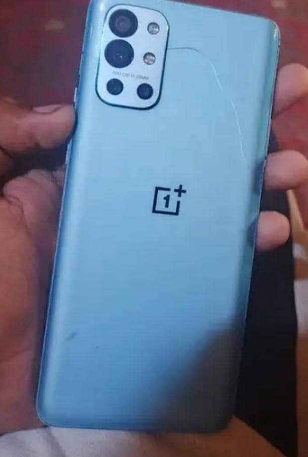 One Plus 9R 2