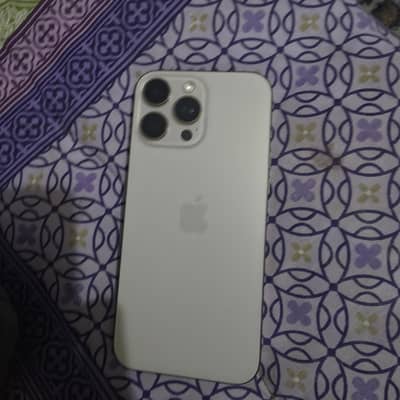 Apple iPhone 16 Pro Max