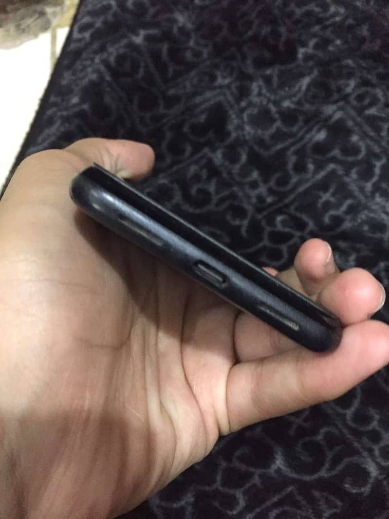 Google Pixel 5 4
