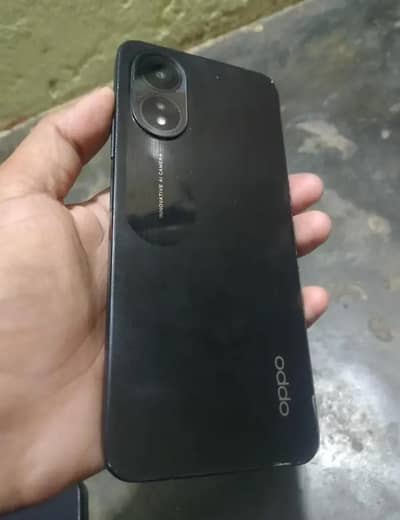 OPPO A18