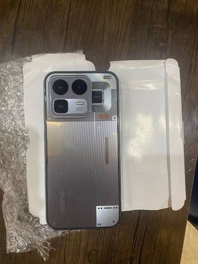 Realme Neo 8 / 16-512 fresh import kit price FNF