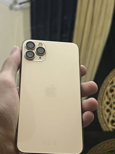 Apple iPhone 11 Pro Max sim glitch