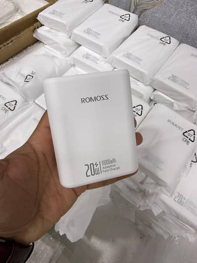 Powerbank 10000mAh Lithium battery Super-Fast Charging PD 20W Quantity