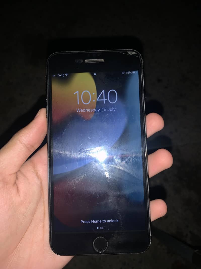 Apple iPhone 7 Plus 5