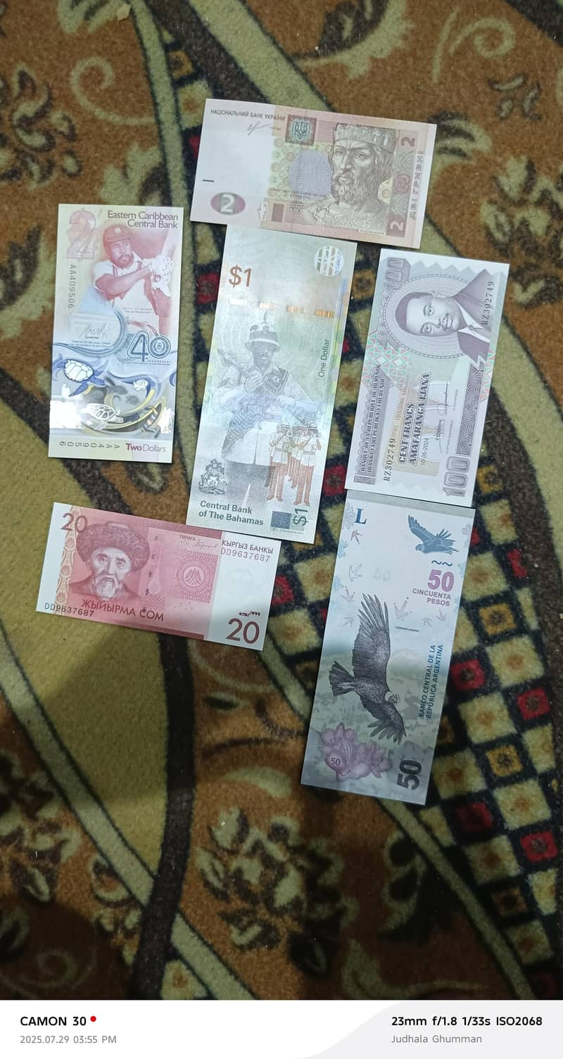 Currency notes 5