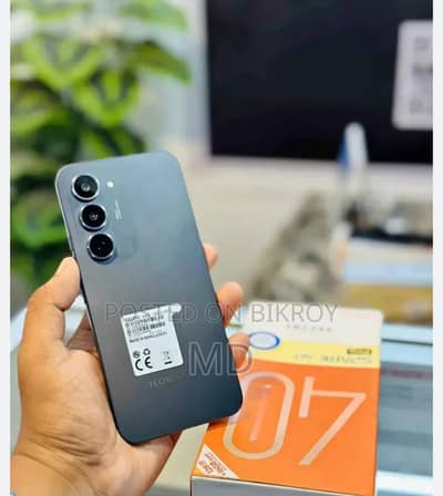 Tecno SPARK 40 Pro