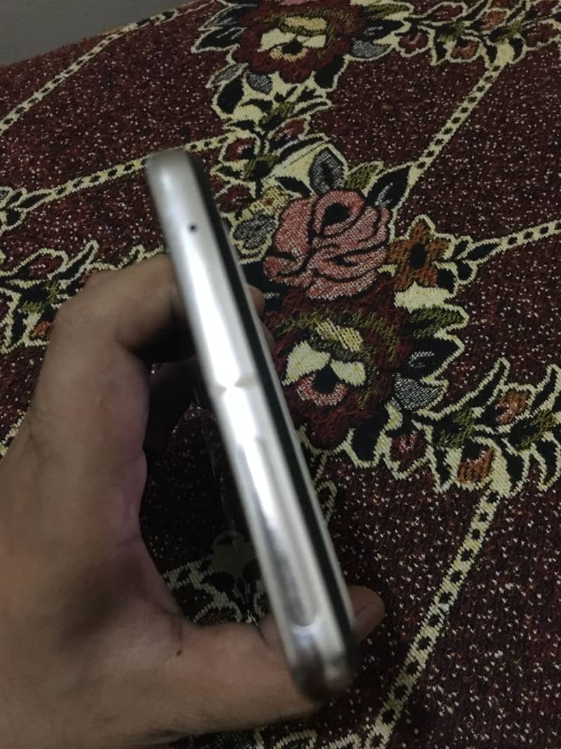 Google pixel 7 pro 4
